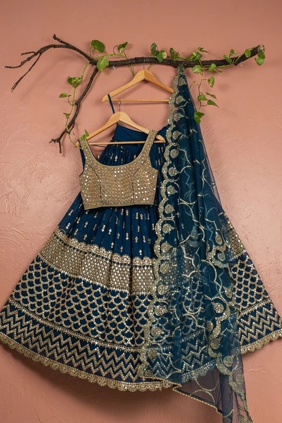 Acqua Green Net Mother Daughter Lehenga Choli | Kids dress patterns, Lehenga  saree design, Mom and baby dresses