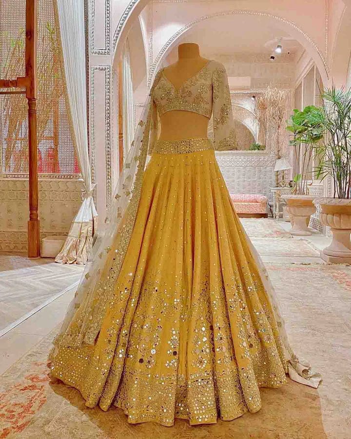 Buy Womens Wedding/party Wear Stylish Embroidered Satin Silk Semi-stitched  Red Lehenga Choli With Blouse Piece Online In India At Discounted Prices