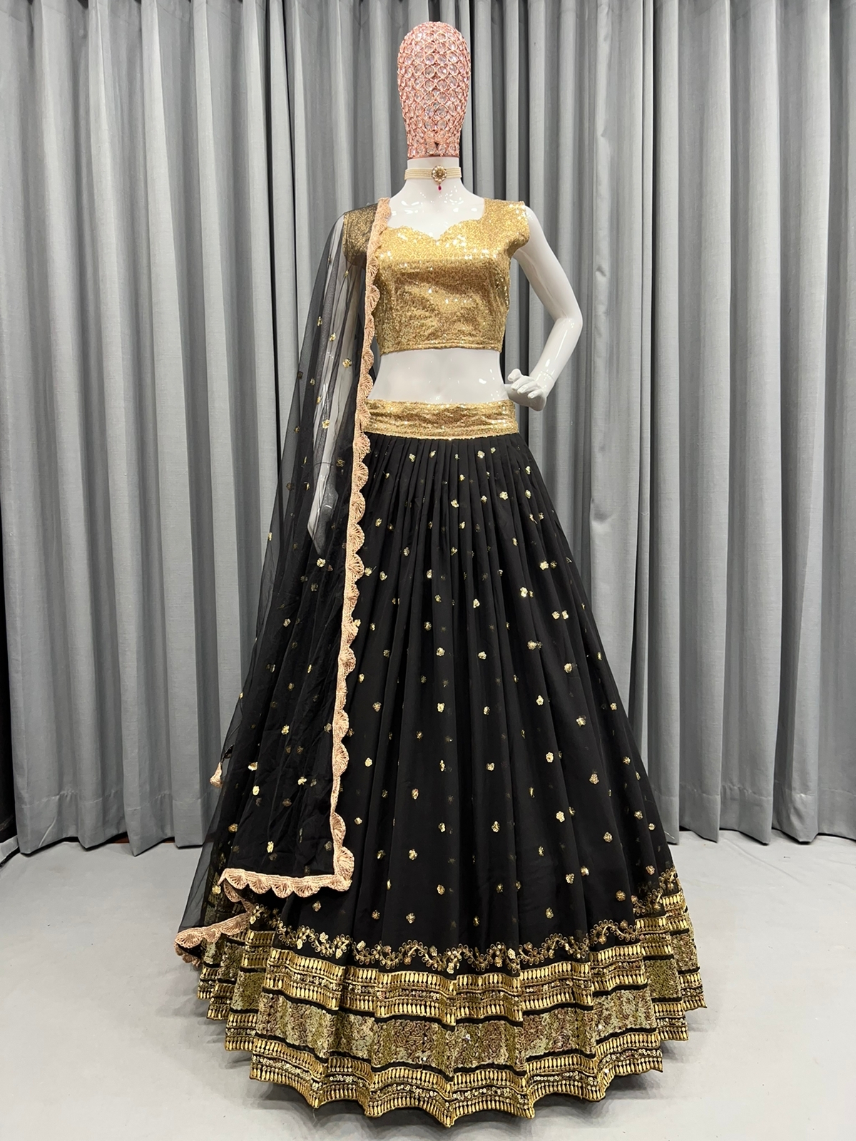 Party Wear Semi Stitched Designer Black Lehenga Choli, 2.5 M at Rs 1299 in  Surat