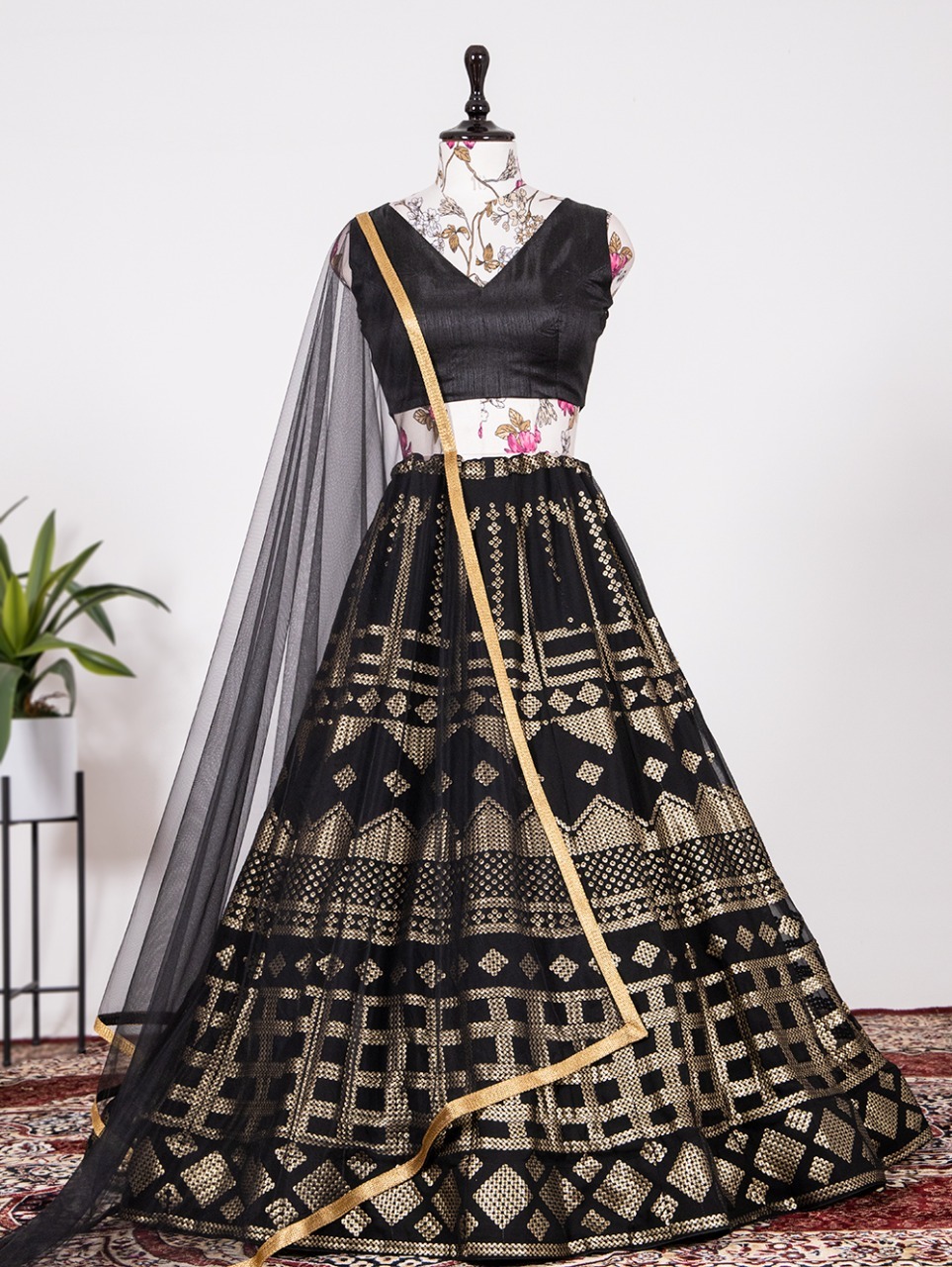 Breathtaking Black Lehengas | Trending Black Lehenga | Black Lehenga Ideas  | Indian Wed… | Black bridal, Black and gold lehenga, Indian wedding dress bridal  lehenga