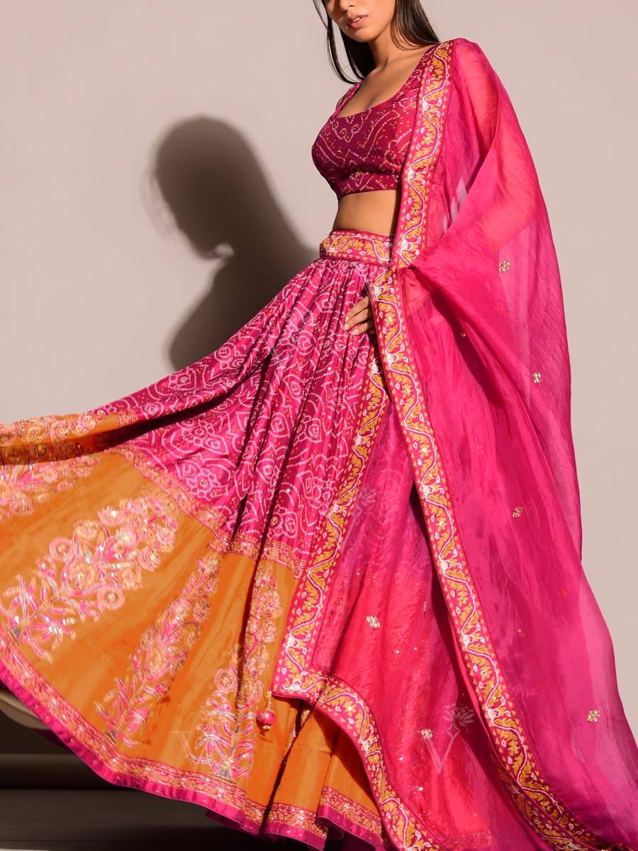 Bandhani Printed Lehenga Choli Engagement & Wedding Function Designer –  Cygnus Fashion