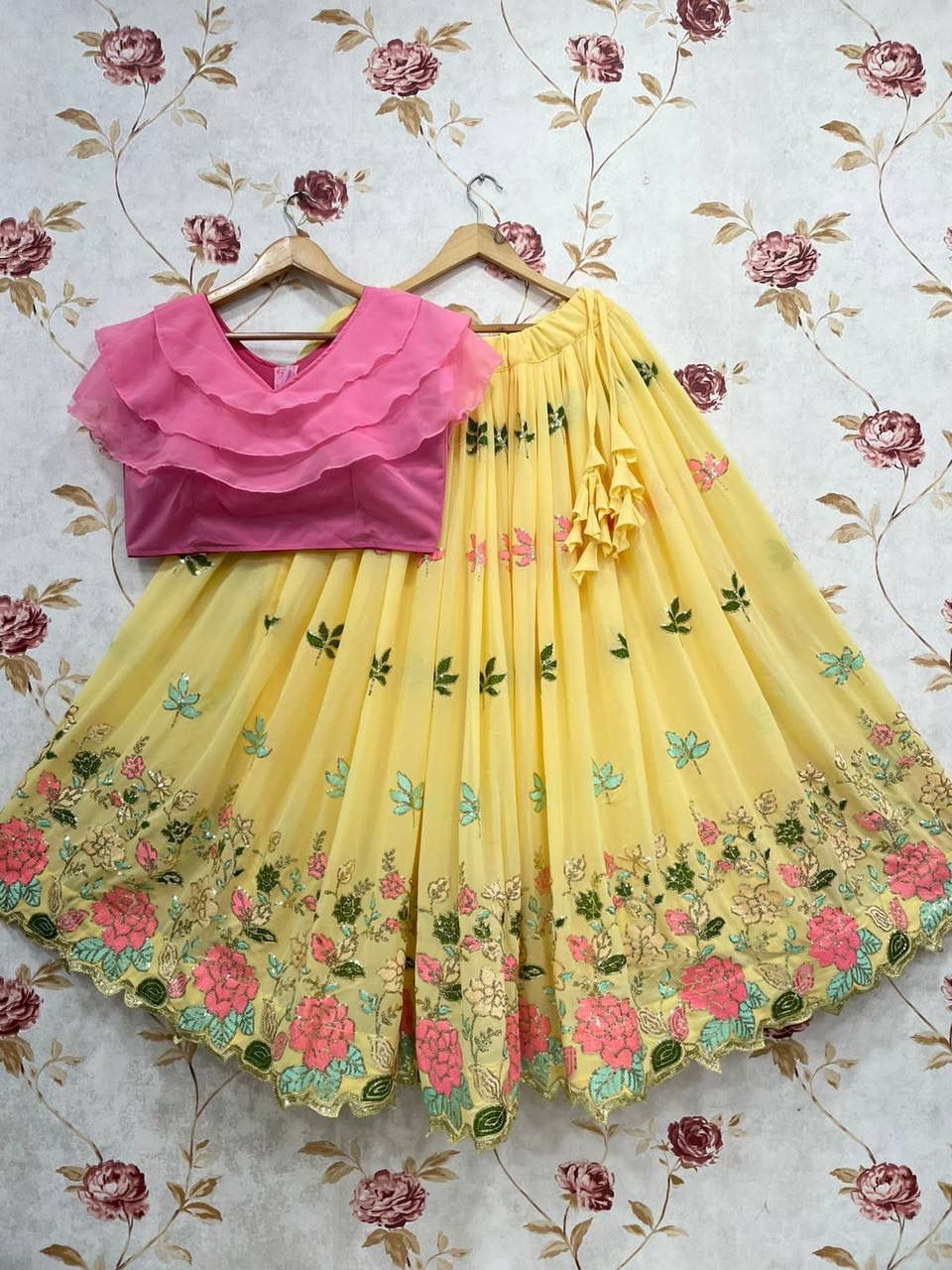 Pin by Suchita on Baby girl dress patterns in 2023 | Kids party wear  dresses, Kids blouse designs, Kids dress patterns
