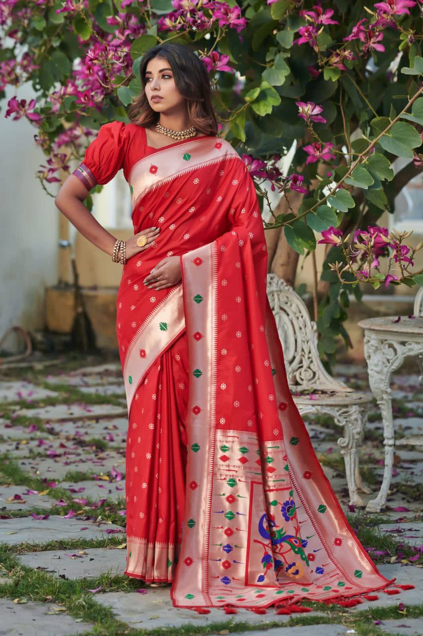 Banarasi Niketan - A pure Paithani saree with an extraordinary amalgamation  of grace and glamour! ✨ Visit our website www.banarasiniketan.com Visit our  outlets at Shyambazar | College Street | Kanchrapara Contact us
