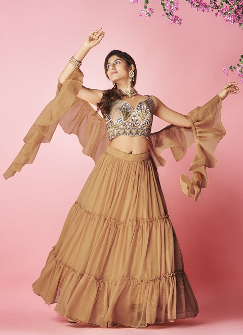 Buy Desirable Orange Banarasi Silk Designer Lehenga Choli at best price -  Gitanjali Fashions