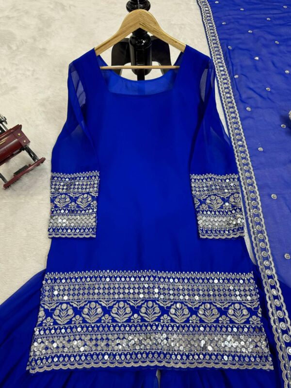 Stylish sharara suit set. - Image 3