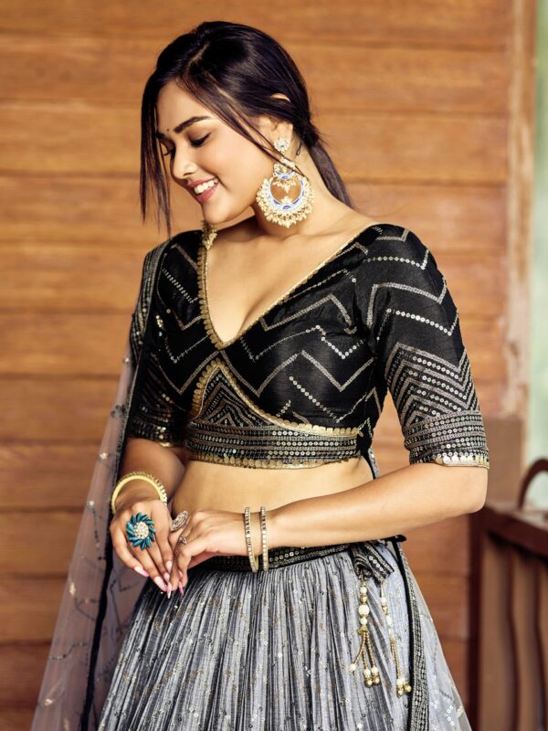 Black sequins Chinon Reception wears Lehenga choli For Girls. - Image 9